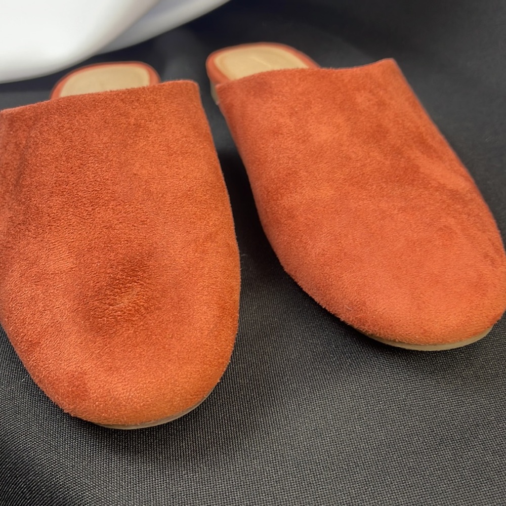 Universal Thread Flat Cognac Color Hint Of Orange… - image 3